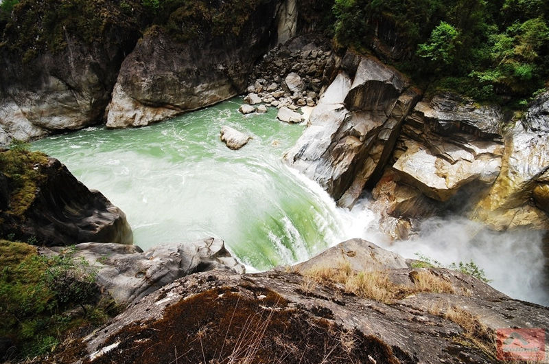 22個中國最美最酷瀑布，你去過哪一個--置頂表情